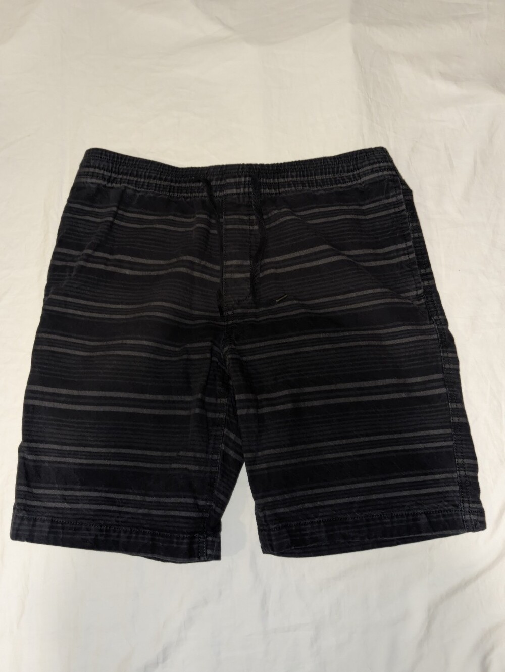 Old Navy Black & Charcoal Striped Men's Shorts